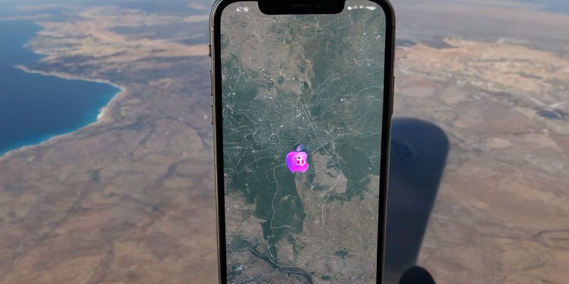 Новое обновление iOS 18.5 приносит бесплатную спутниковую связь на iPhone 13 через T-Mobile на Starlink