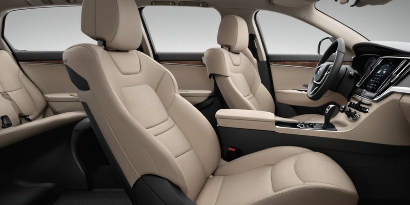 Volvo представляет первую в мире адаптивную систему ремней безопасности для электромобиля EX60